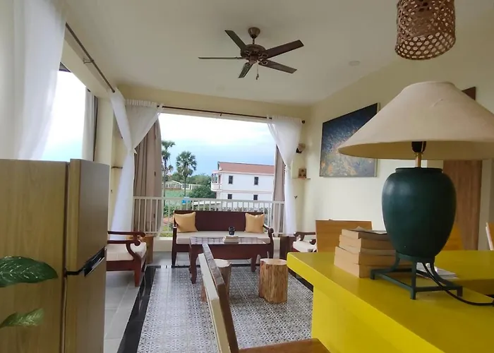 Yellow Natural House * Siem Reap